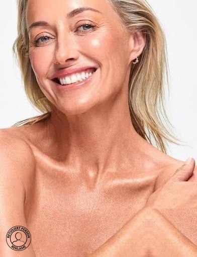 Strålende og forynget hud etter behandling av fotoaldring med fraksjonell laser